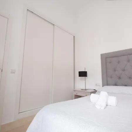 Apartamentos Casa-Palacio Santa Pola Ronda Esterno foto